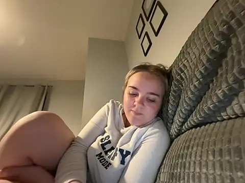 Snapshot of princess_blondex chatting on May 29, 2026, 1:11 am princess blondex online show from May 29, 2026, 1:11 am