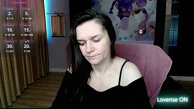 AriaGray online show from March 4, 2026, 7:16 am