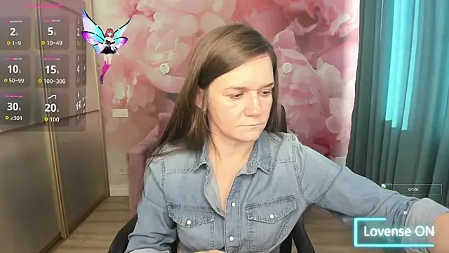 AriaGray online show from October 29, 2025, 8:02 am