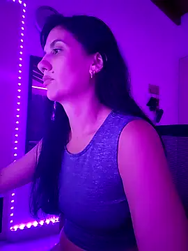 AbbyBaker222 online show from November 28, 2025, 6:35 am