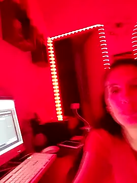 AbbyBaker222 online show from December 3, 2025, 7:52 am