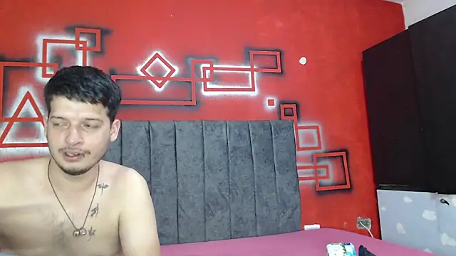 Snapshot of FerneyManti chatting on February 12, 2026, 1:33 pm FerneyManti online show from February 12, 2026, 1:33 pm