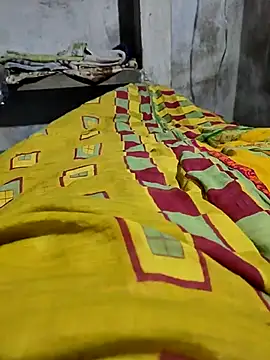 Snapshot of biharihotlund chatting on February 14, 2025, 4:52 pm biharihotlund online show from February 14, 2025, 4:52 pm