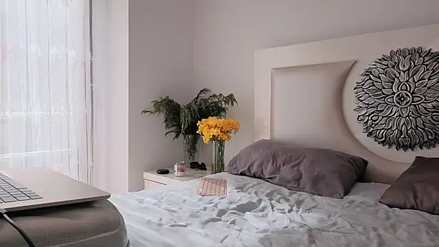 Snapshot of my_lina chatting on March 5, 2025, 7:38 am my lina online show from March 5, 2025, 7:38 am