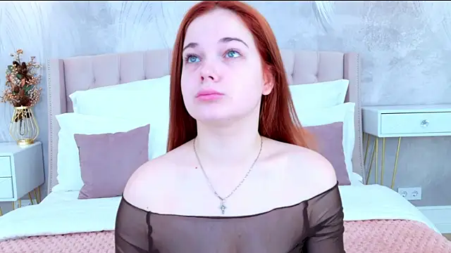 DeniseReese online show from November 4, 2025, 2:37 am