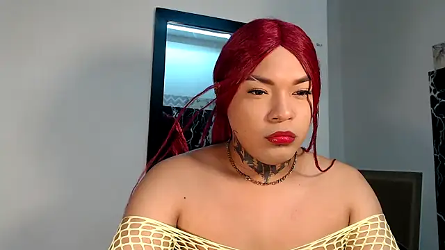 Snapshot of KristalTsXXX chatting on May 19, 2026, 2:35 pm KristalTsXXX online show from May 19, 2026, 2:35 pm