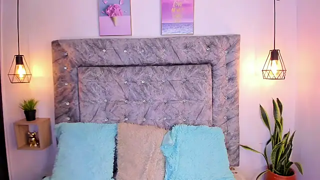 sweet abby1 online show from September 13, 2025, 12:27 pm