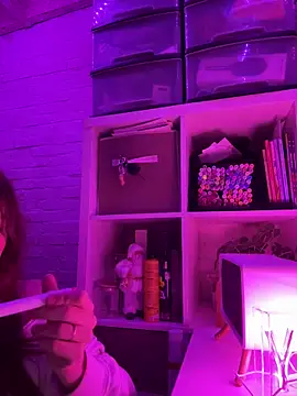 Snapshot of sophiamlf chatting on December 17, 2025, 10:15 pm sophiamlf online show from December 17, 2025, 10:15 pm