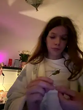 Snapshot of sophiamlf chatting on December 13, 2025, 8:26 pm sophiamlf online show from December 13, 2025, 8:26 pm