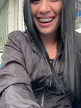 Sara luna  online show from March 21, 2025, 10:39 pm