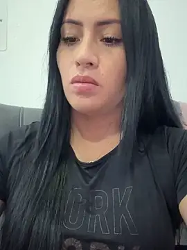 Snapshot of Sara_luna_ chatting on December 21, 2025, 8:42 pm Sara luna online show from December 21, 2025, 8:42 pm