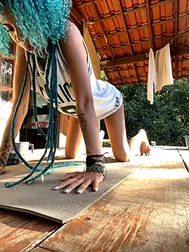 sammoura01 online show from October 30, 2025, 7:00 pm