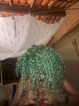 Snapshot of sammoura01 chatting on December 20, 2025, 9:39 pm sammoura01 online show from December 20, 2025, 9:39 pm