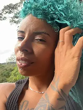 Snapshot of sammoura01 chatting on November 21, 2025, 4:39 pm sammoura01 online show from November 21, 2025, 4:39 pm