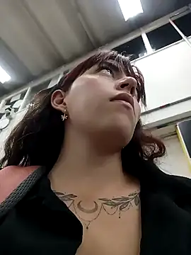 Snapshot of Isabella_Delight_ chatting on February 3, 2025, 11:36 pm Isabella Delight online show from February 3, 2025, 11:36 pm