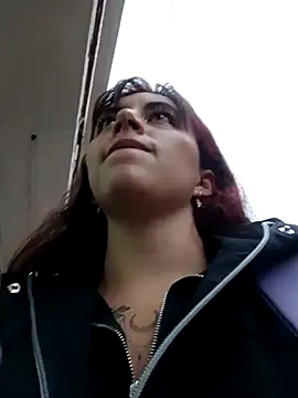 Snapshot of Isabella_Delight_ chatting on February 13, 2025, 10:11 pm Isabella Delight online show from February 13, 2025, 10:11 pm