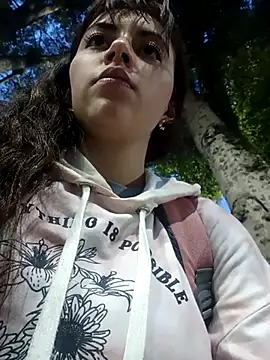 Snapshot of Isabella_Delight_ chatting on March 4, 2025, 11:22 pm Isabella Delight online show from March 4, 2025, 11:22 pm