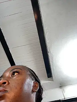 Snapshot of CiaraEbony chatting on April 12, 2026, 9:34 am CiaraEbony online show from April 12, 2026, 9:34 am