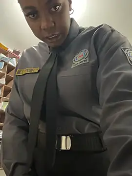 Snapshot of CiaraEbony chatting on April 14, 2026, 11:21 pm CiaraEbony online show from April 14, 2026, 11:21 pm