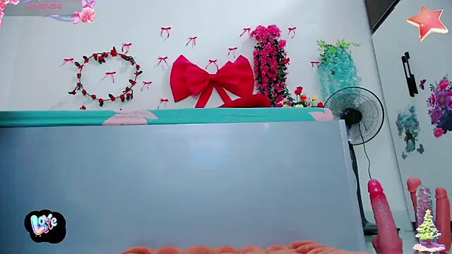 Lan Asian online show from December 3, 2025, 9:58 pm