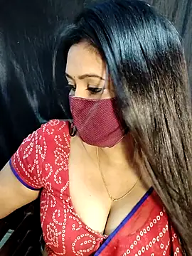 Monalisha G online show from May 3, 2026, 6:44 pm