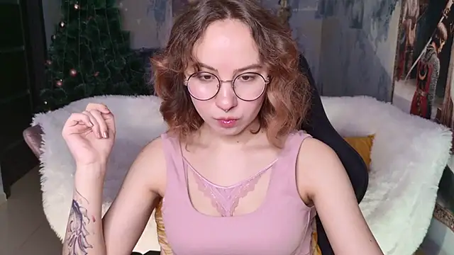 JasmineMilko online show from January 9, 2026, 5:03 am