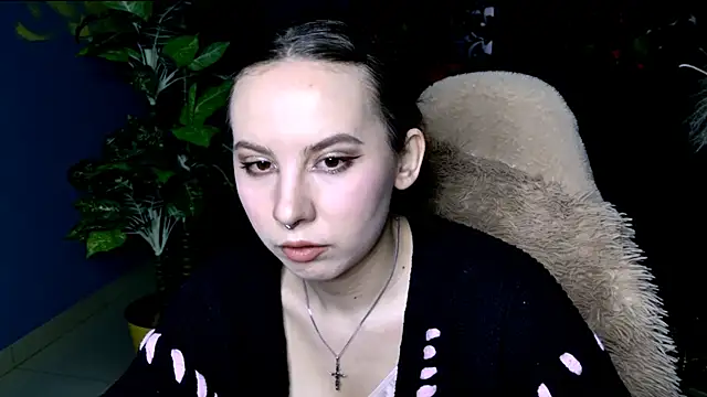 Snapshot of JasmineMilko chatting on April 21, 2026, 5:03 am JasmineMilko online show from April 21, 2026, 5:03 am
