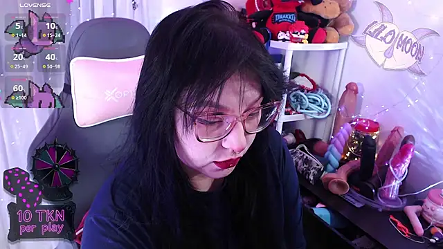 LiloMoon69 online show from February 9, 2026, 1:09 pm