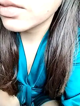 Snapshot of sexylaya2 chatting on April 12, 2026, 5:27 pm sexylaya2 online show from April 12, 2026, 5:27 pm