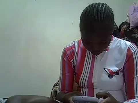 Snapshot of pretty_vivy chatting on February 15, 2025, 4:58 am pretty vivy online show from February 15, 2025, 4:58 am