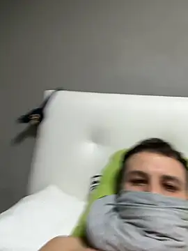 Snapshot of yayaya55598 chatting on February 8, 2025, 5:50 pm yayaya55598 online show from February 8, 2025, 5:50 pm