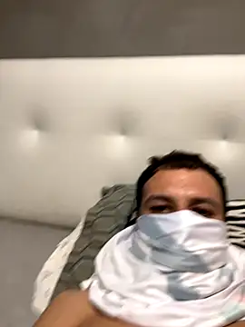 Snapshot of yayaya55598 chatting on October 31, 2025, 9:22 pm yayaya55598 online show from October 31, 2025, 9:22 pm