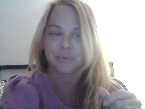 Snapshot of burrkitty chatting on November 18, 2025, 6:06 am burrkitty online show from November 18, 2025, 6:06 am