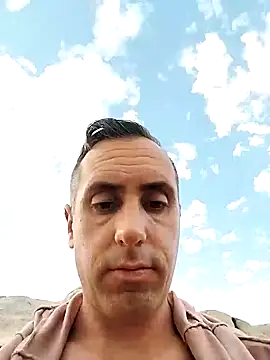 Snapshot of HELL_FIRE chatting on February 3, 2025, 10:11 pm HELL FIRE online show from February 3, 2025, 10:11 pm