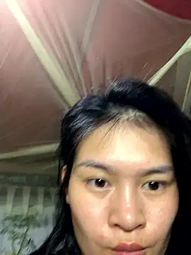 Snapshot of Zeni_fer chatting on December 3, 2024, 12:34 pm Zeni fer online show from December 3, 2024, 12:34 pm