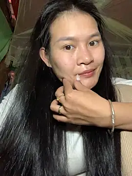 Snapshot of Zeni_fer chatting on December 29, 2024, 7:39 am Zeni fer online show from December 29, 2024, 7:39 am