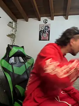 Snapshot of Valentino_Xander chatting on November 30, 2025, 11:27 pm Valentino Xander online show from November 30, 2025, 11:27 pm