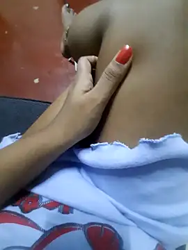 Snapshot of Hot_Kemilia chatting on April 16, 2026, 6:19 pm Hot Kemilia online show from April 16, 2026, 6:19 pm