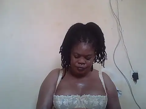 Snapshot of ANALQUEEN4 chatting on May 19, 2026, 6:42 am ANALQUEEN4 online show from May 19, 2026, 6:42 am