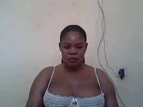 Snapshot of ANALQUEEN4 chatting on November 9, 2025, 7:34 am ANALQUEEN4 online show from November 9, 2025, 7:34 am