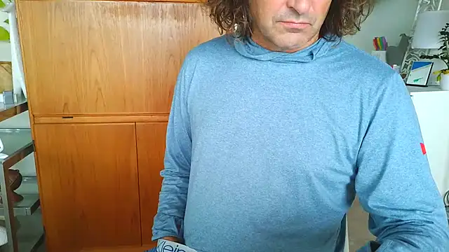 costanza7070 online show from February 11, 2026, 12:43 am