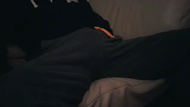 Snapshot of ThikkDikkDaddie chatting on January 16, 2025, 2:09 am ThikkDikkDaddie online show from January 16, 2025, 2:09 am