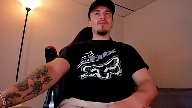 james connor2 online show from March 9, 2025, 3:38 pm