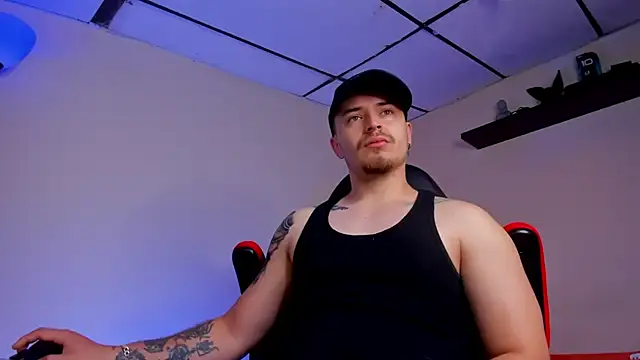 james connor2 online show from September 28, 2025, 2:46 pm