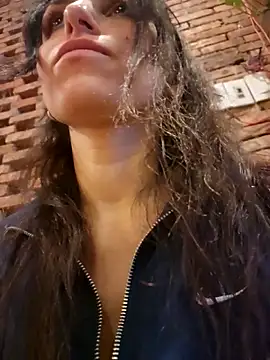 Izabella Bella online show from December 19, 2025, 9:55 am