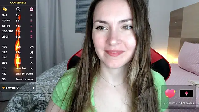Snapshot of Naughty_Annn chatting on May 2, 2026, 3:12 am Naughty Annn online show from May 2, 2026, 3:12 am