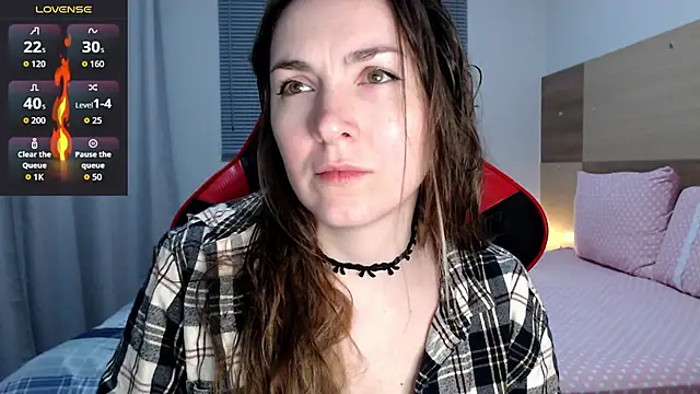 Snapshot of Naughty_Annn chatting on June 16, 2026, 2:55 am Naughty Annn online show from June 16, 2026, 2:55 am