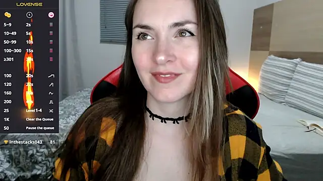 Snapshot of Naughty_Annn chatting on April 26, 2026, 12:52 am Naughty Annn online show from April 26, 2026, 12:52 am