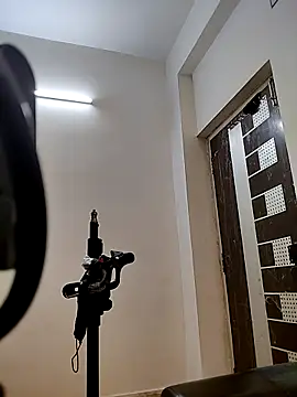 Snapshot of sexy-mohini chatting on December 22, 2025, 7:25 pm sexy-mohini online show from December 22, 2025, 7:25 pm