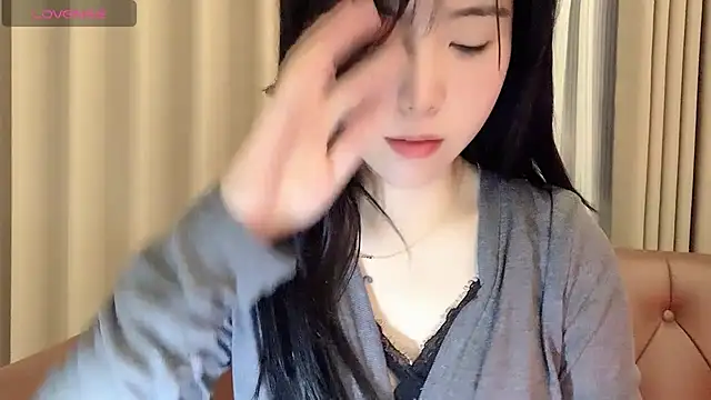 Snapshot of NickiBloom chatting on February 8, 2025, 12:28 pm NickiBloom online show from February 8, 2025, 12:28 pm